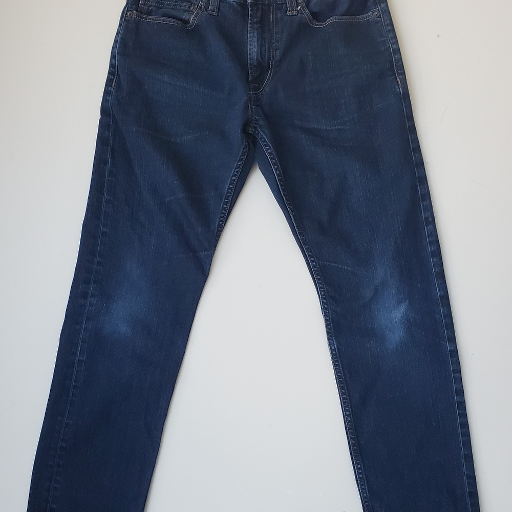 American Eagle Outfitter Men's Jeans 30x30 straight leg slim fit medium Wash